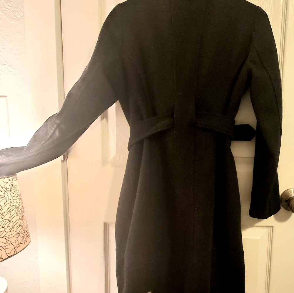 GUESS Women's Jacket - Picture 6 of 7
